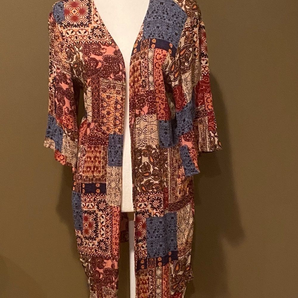 L Love Multi Pattern Cardigan Size Large - Picture 10 of 10